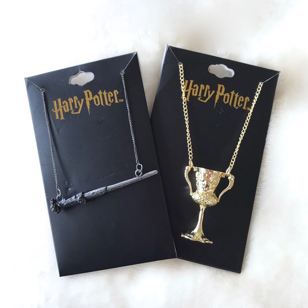 Harry Potter Wand & Hufflepuff Cup Necklace Set